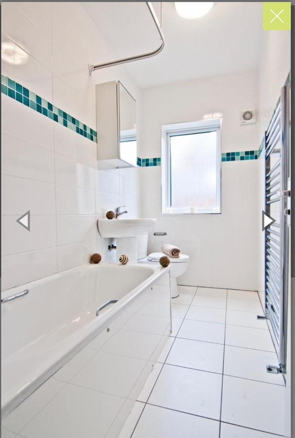 Budget Double Room Close To Leeds University And City Centre Exteriör bild